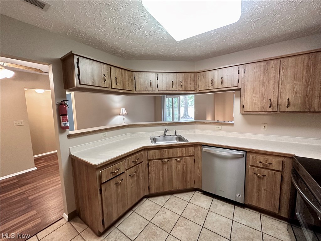 Estates I Condo - Residential