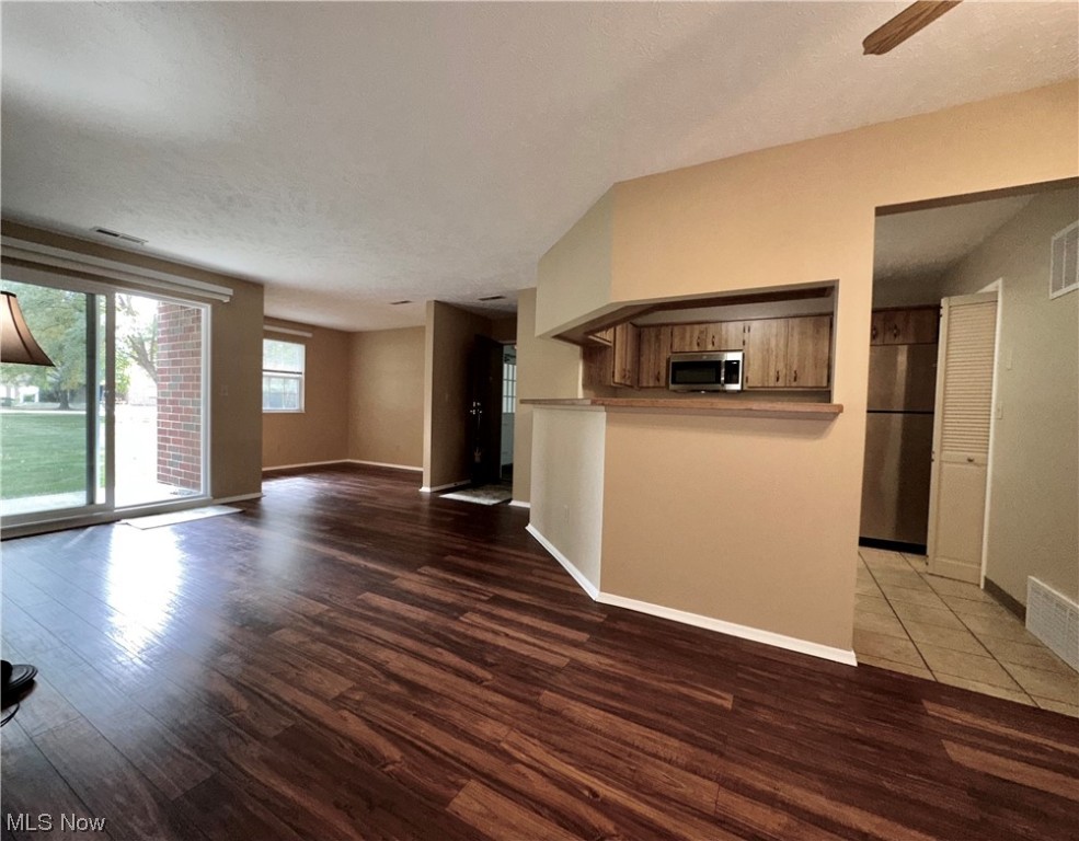 Estates I Condo - Residential