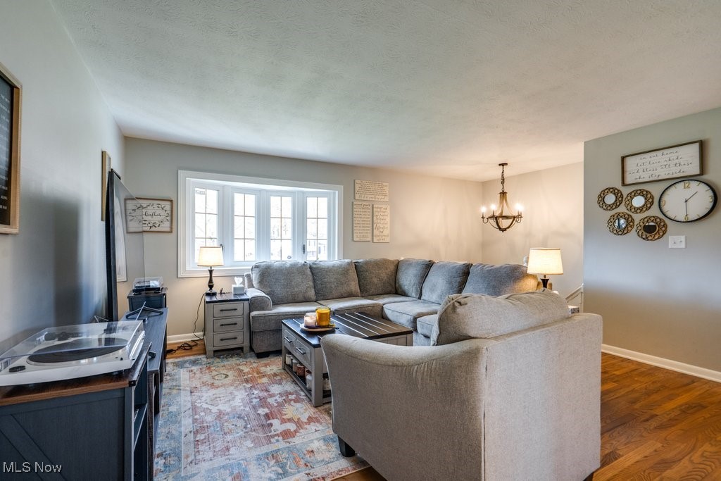 Hiwood Heights - Residential