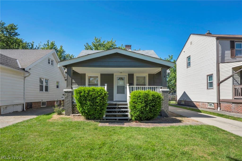 Photo of 21821 Wilmore Avenue, Euclid, OH 44123 (MLS # 5215810)