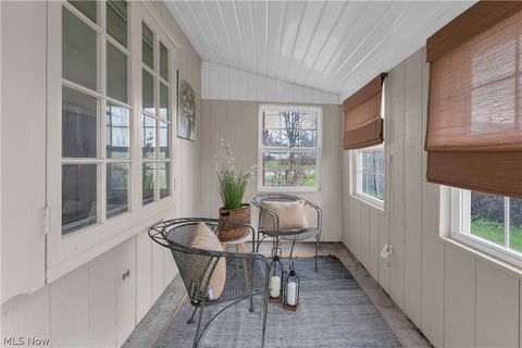 Tiny photo for 6486 E Garfield Road, Petersburg, OH 44454 (MLS # 5202767)