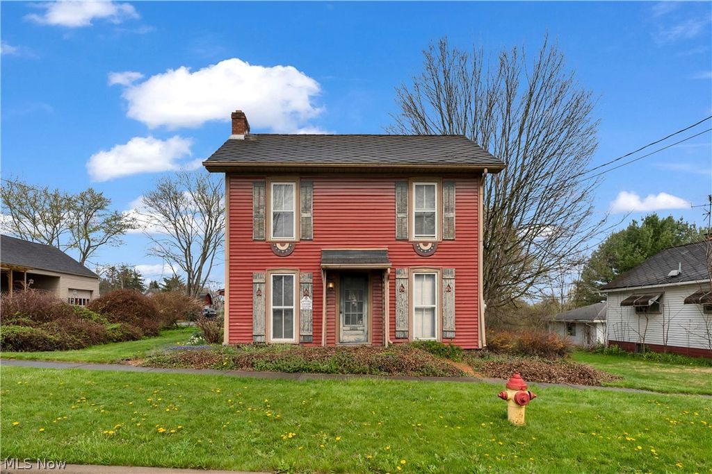 Photo of 6486 E Garfield Road, Petersburg, OH 44454 (MLS # 5202767)