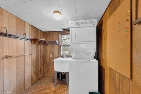 Tiny photo for 6486 E Garfield Road, Petersburg, OH 44454 (MLS # 5202767)