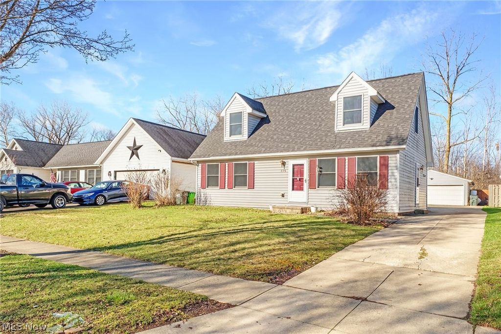 Photo of 775 Shelley Parkway, Berea, OH 44017 (MLS # 5192998)