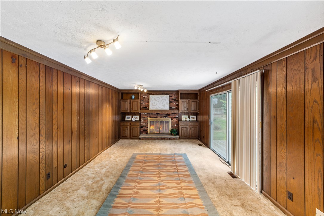 Ledge Hill - Residential