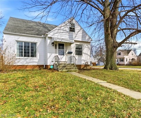 483 E 330th Street Willowick OH 44095