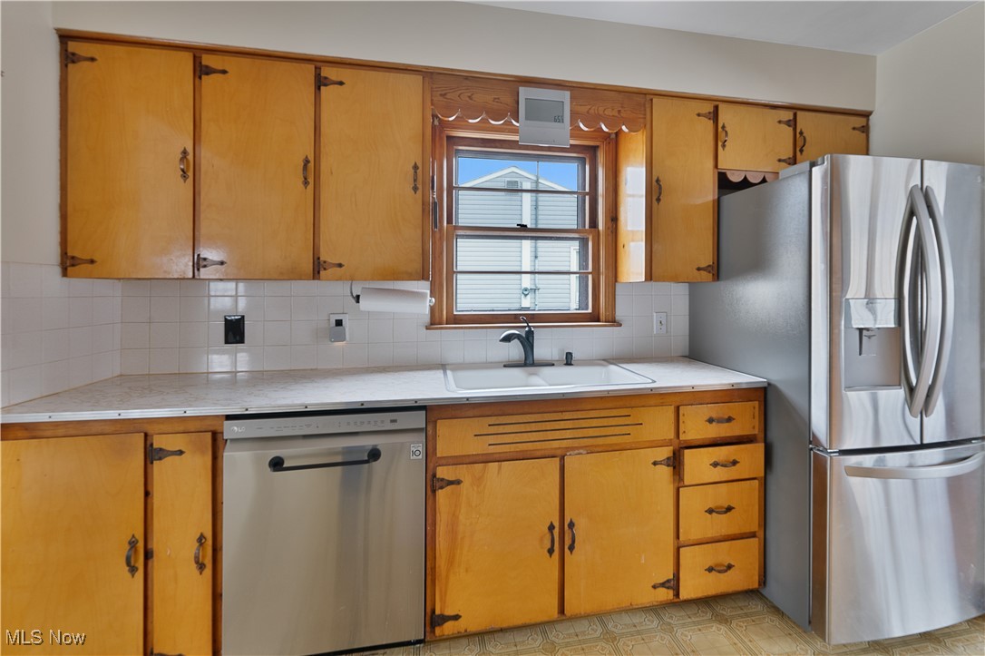2702 Brunswick Road, Youngstown, Ohio image 8