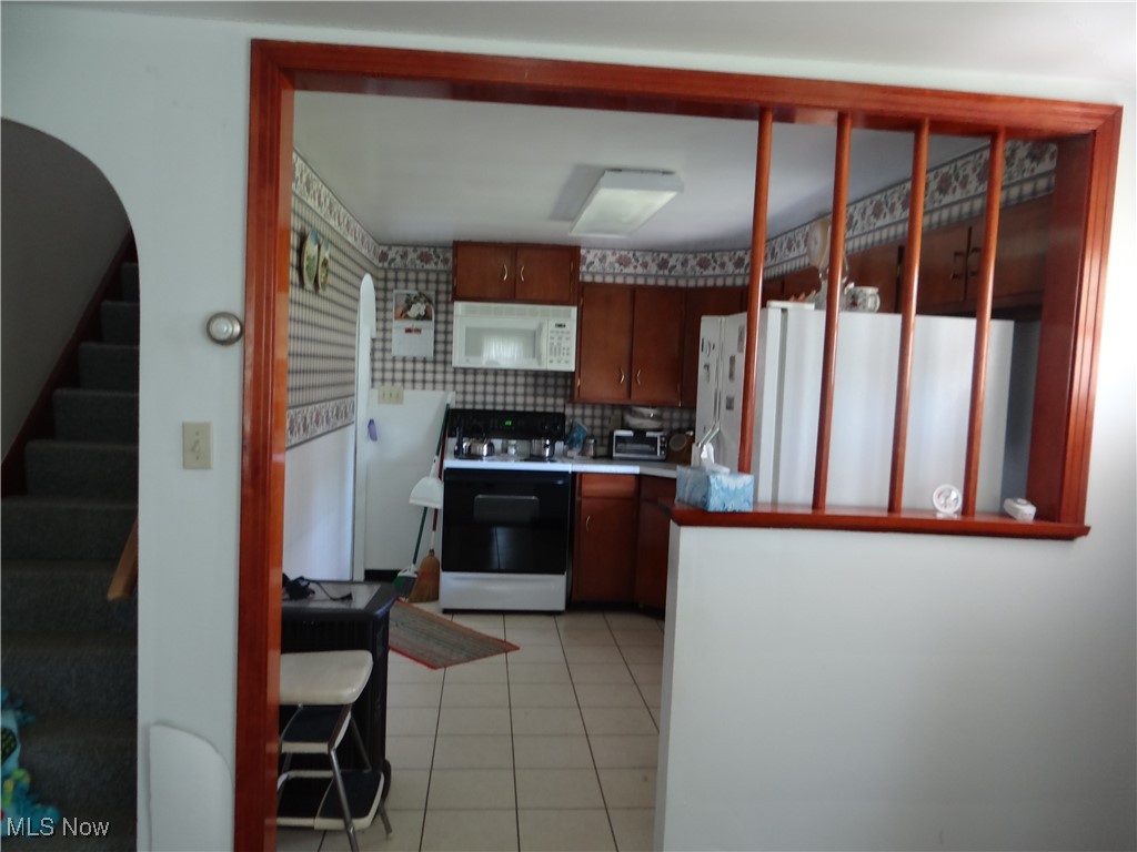 221 W Wood Street, Malvern, Ohio image 14