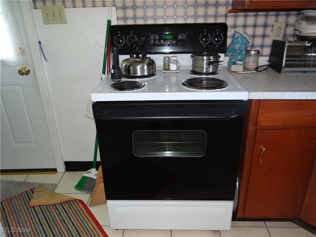 221 W Wood Street, Malvern, Ohio image 10