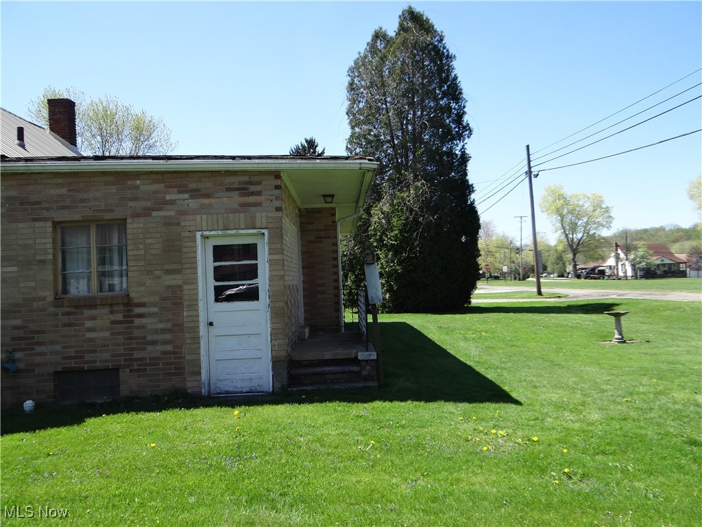 221 W Wood Street, Malvern, Ohio image 5
