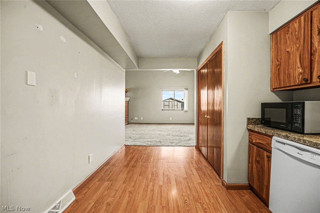 Pipers Ridge Condo - Residential