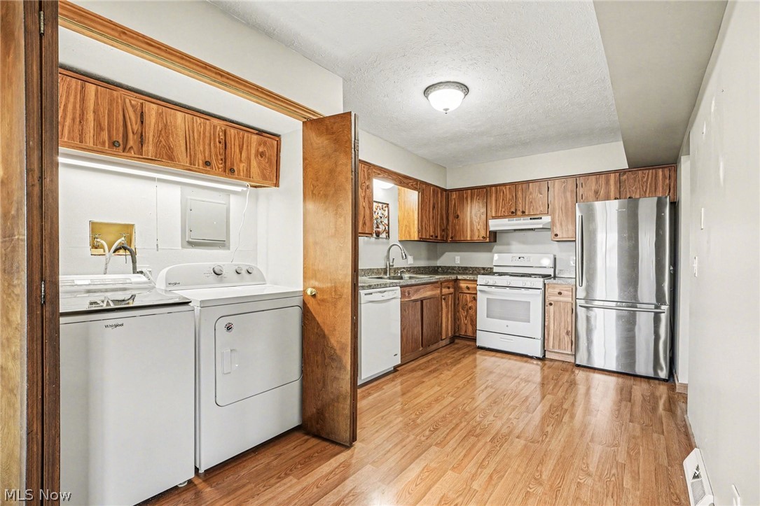 Pipers Ridge Condo - Residential