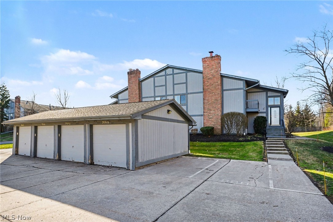 Pipers Ridge Condo - Residential