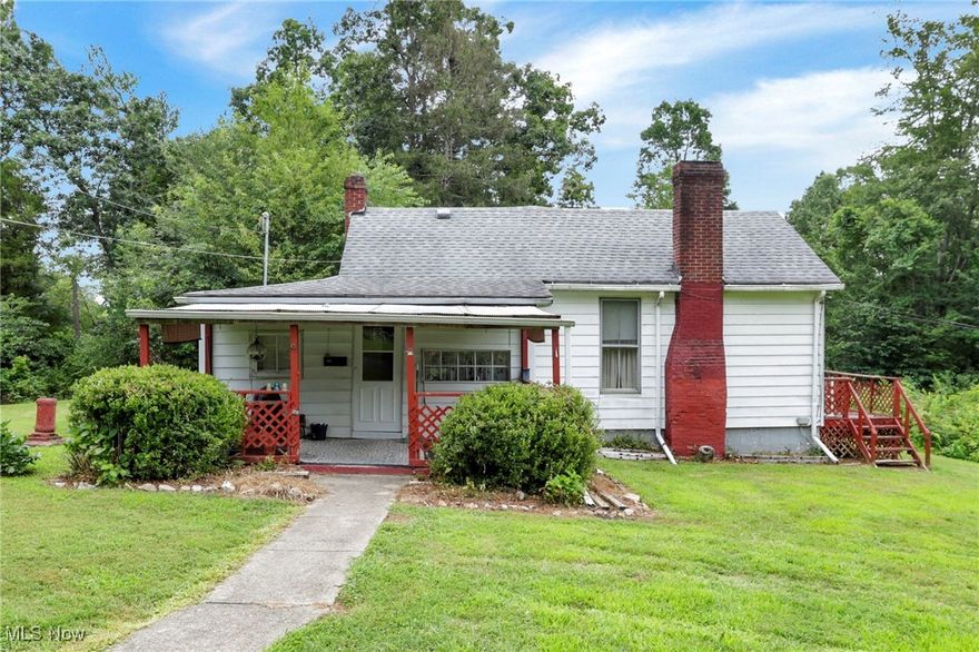 Come check out this perfectly tucked away cottage located in Senecaville, Ohio! This home sits on 6.4 acres and features just over 1,000 sqft. Looking to have a farm? Chickens? Cows? This property is for YOU! Schedule your private showing today! 

Mineral Rights included at price point of $200,000. Home has producing wells on property, everything would convey.