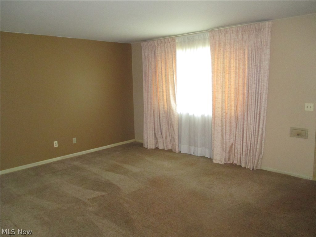 Leslie Ave Resub 01 - Residential