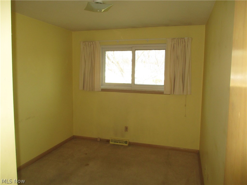 Leslie Ave Resub 01 - Residential