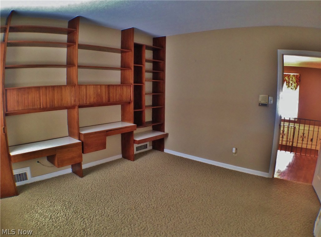 South Shawnee Lake So Circle - Residential