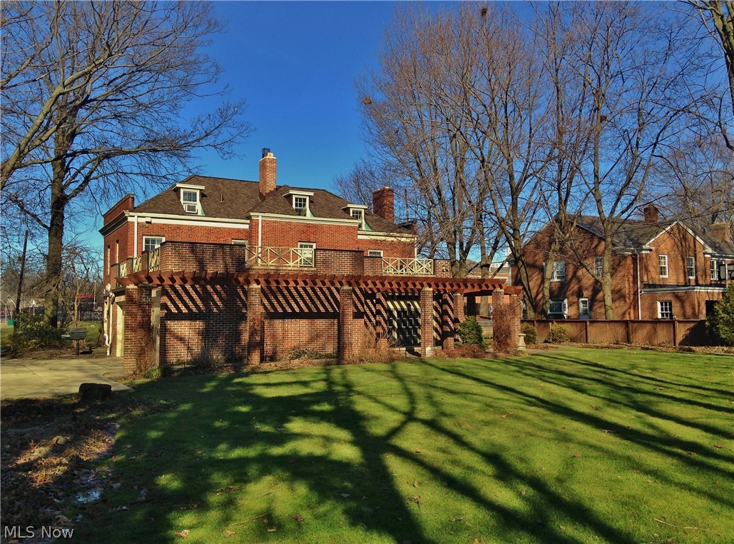 South Shawnee Lake So Circle - Residential