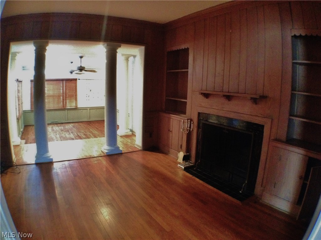 South Shawnee Lake So Circle - Residential