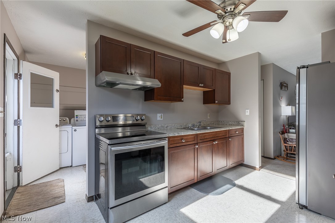 Cummings Beach Park - Residential