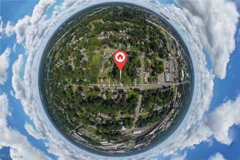 Tiny photo for 103 W Miller Avenue, Akron, OH 44301 (MLS # 5239197)