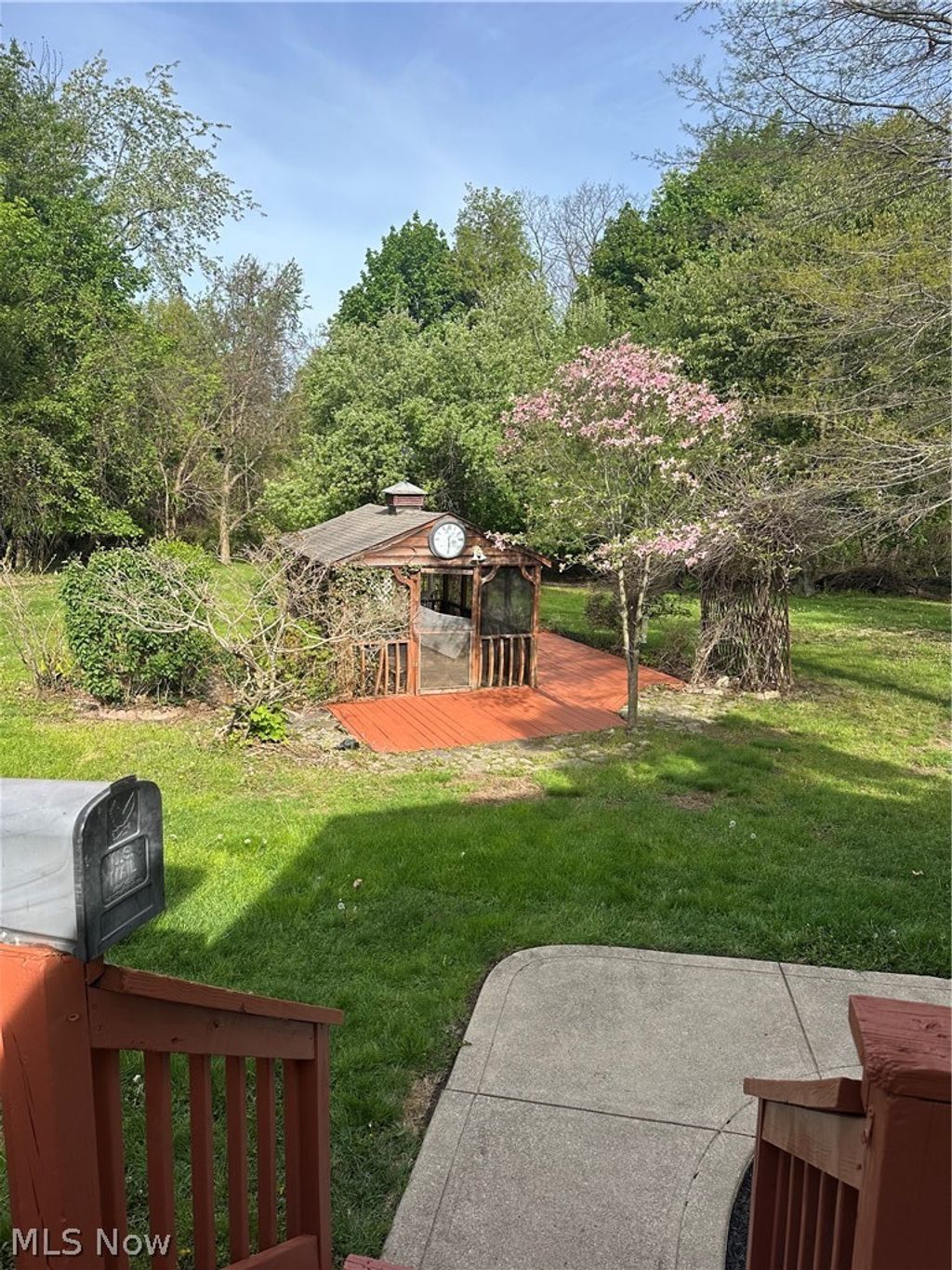 Photo of 10095 Johnnycake Ridge Rd RD, Concord Township, OH 44077 (MLS # 5206684)