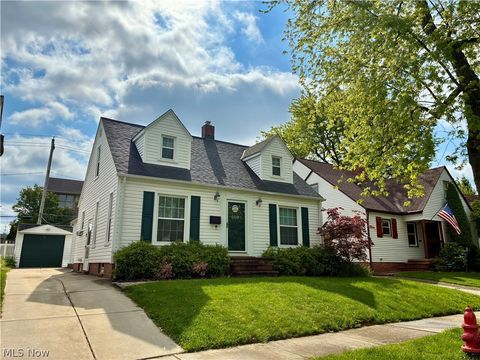 Homes For Sale - 609 S Kensington Road<br/> Rocky River, OH 44116