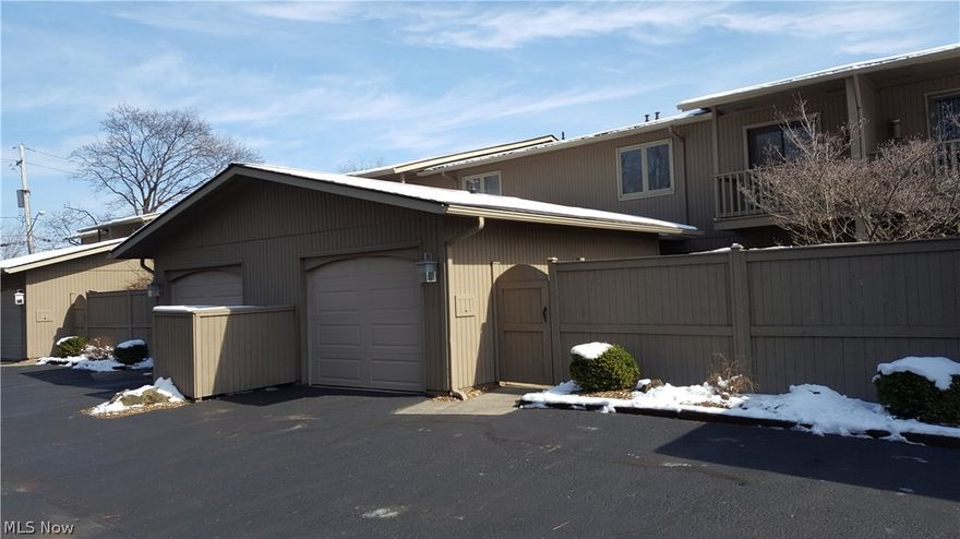 Maintenance free townhouse in downtown Berea that is close to everything. Shopping, restaurants, library, banking, Metropark and Baldwin Wallace College. Large combination living room with access to private enclosed patio courtyard with attached garage. Eat in kitchen. Half bath on first floor. Roof, furnace/heat pump and hot water tank have been replaced. Newer washer and dryer stay. Master bedroom with walk-in closet and balcony deck. Immediate occupancy.