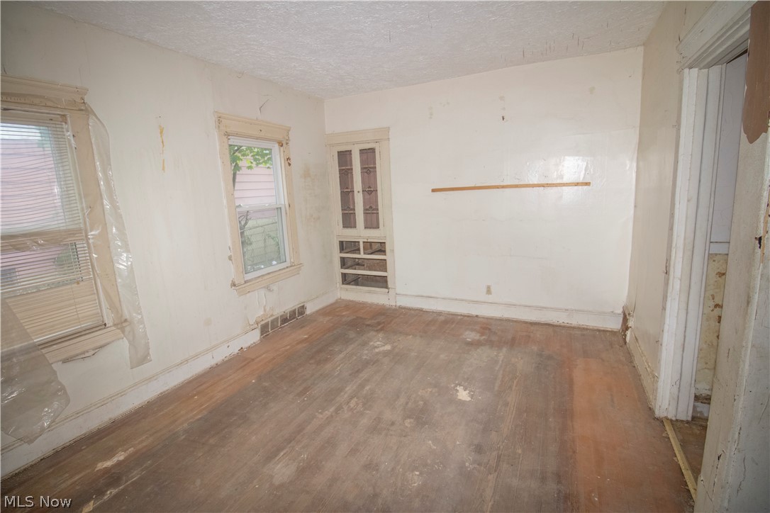 3448 E 149th Street