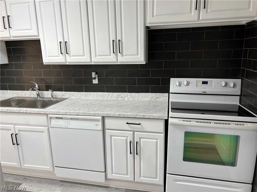 Marine Towers Condo - Residential