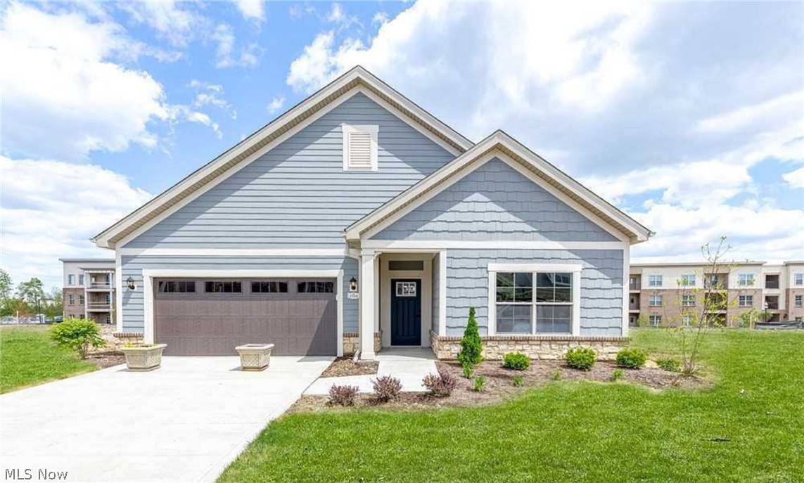 The Courtyards at New Seasons - Residential