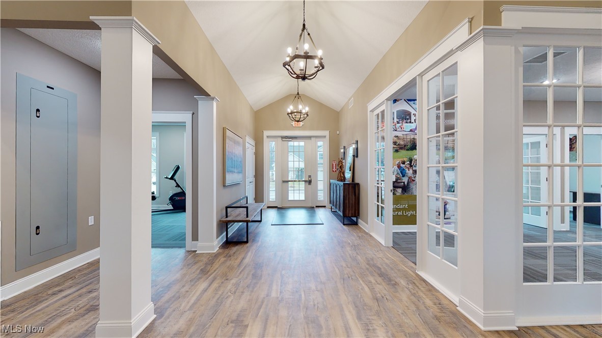 The Courtyards at New Seasons - Residential