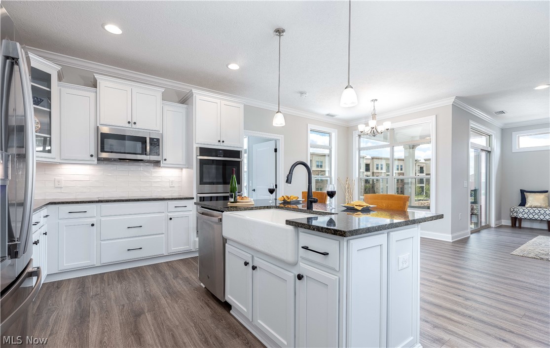 The Courtyards at New Seasons - Residential