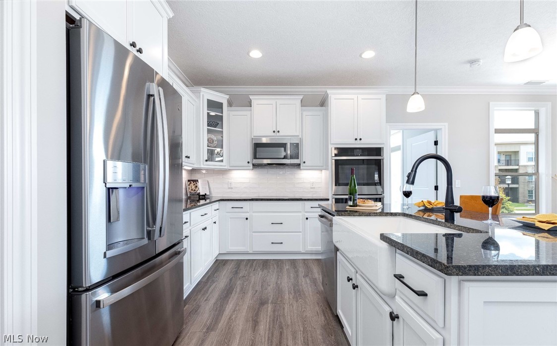 The Courtyards at New Seasons - Residential