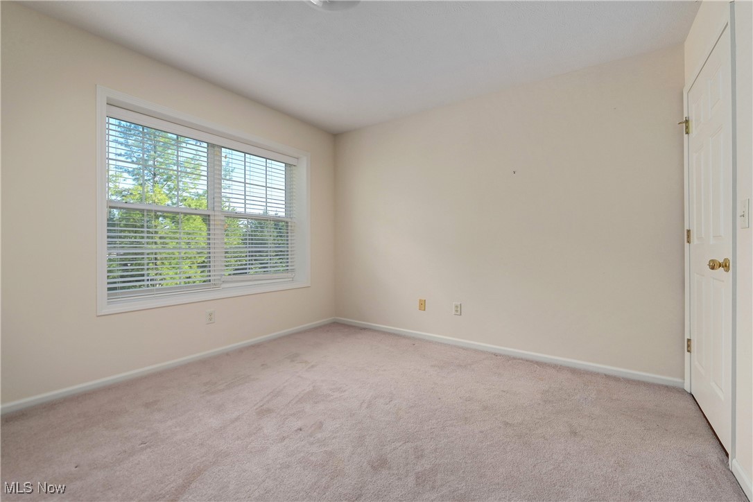 Vista Lago - Residential