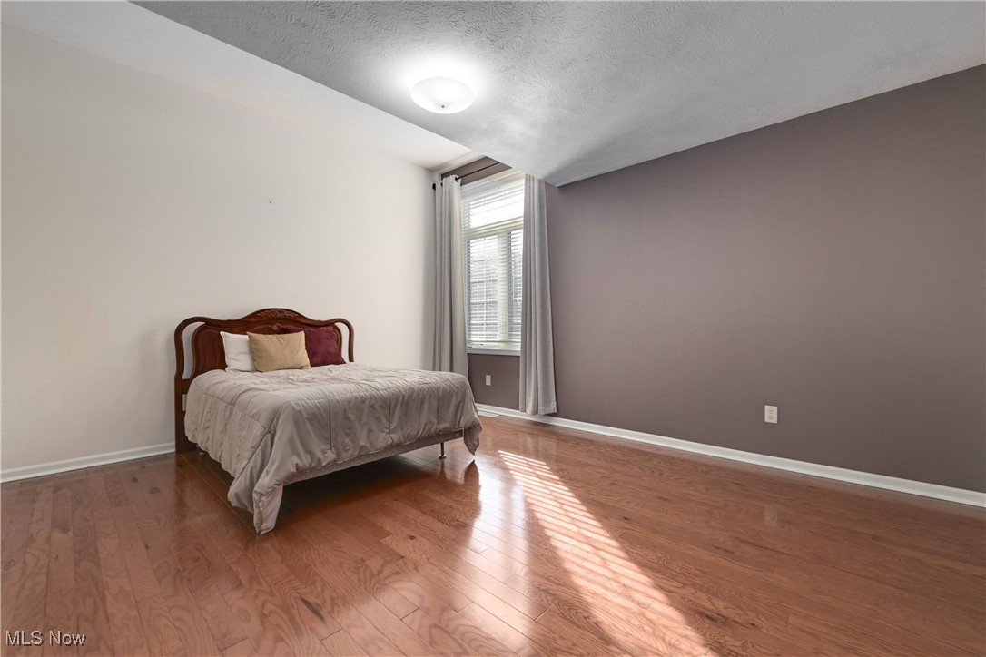 Vista Lago - Residential