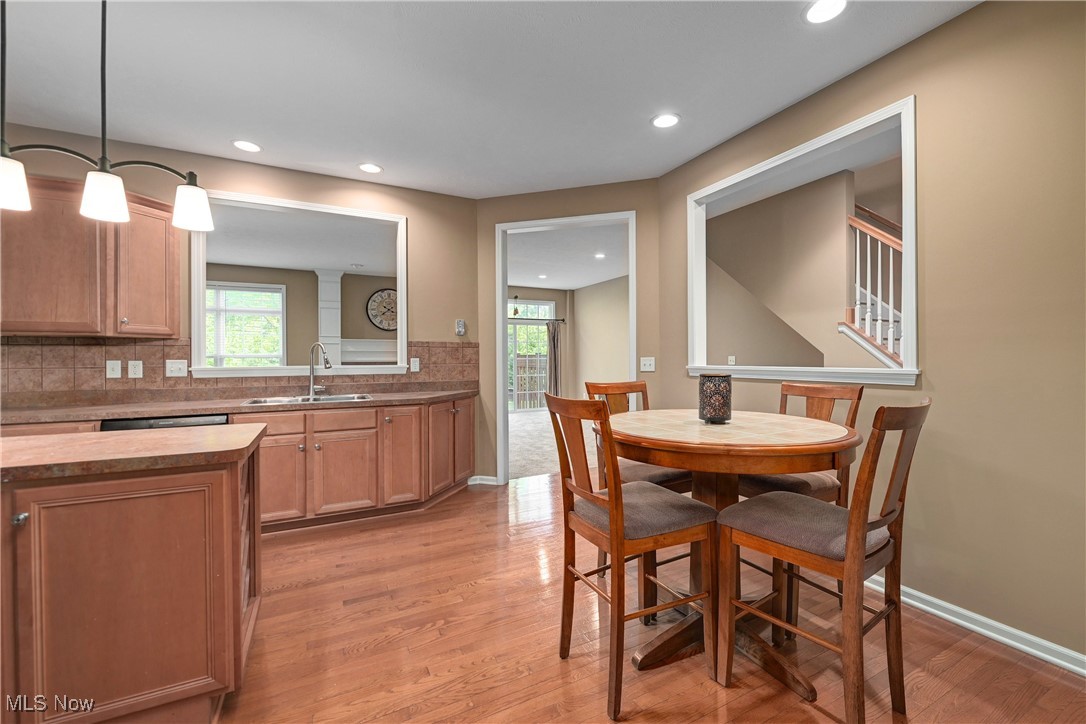 Vista Lago - Residential