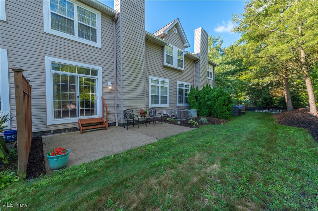 Vista Lago - Residential