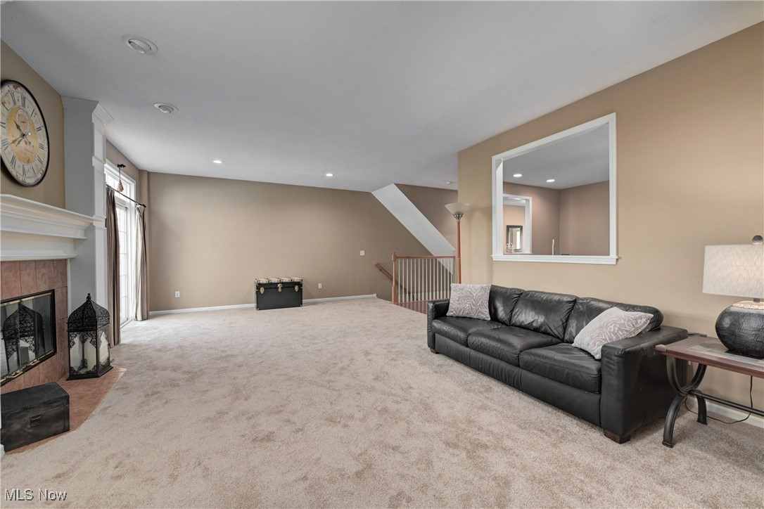 Vista Lago - Residential