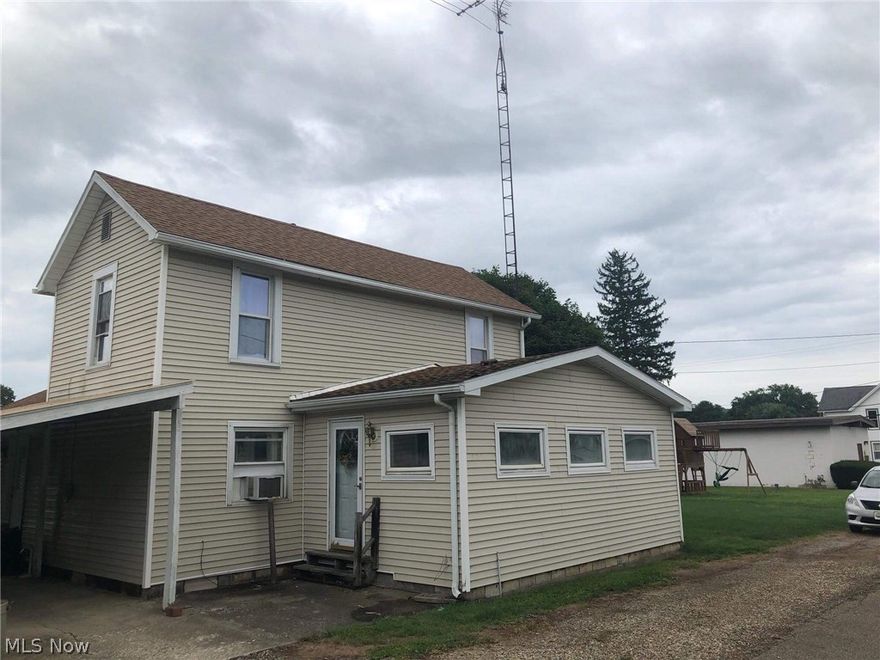 Three bedroom one bathroom home sitting on a double lot in the village of Conesville. This property offers an oversized 3 car garage AND another 2 car garage. The house has a bedroom, full bathroom and laundry room on the first floor. Call today for a showing!!