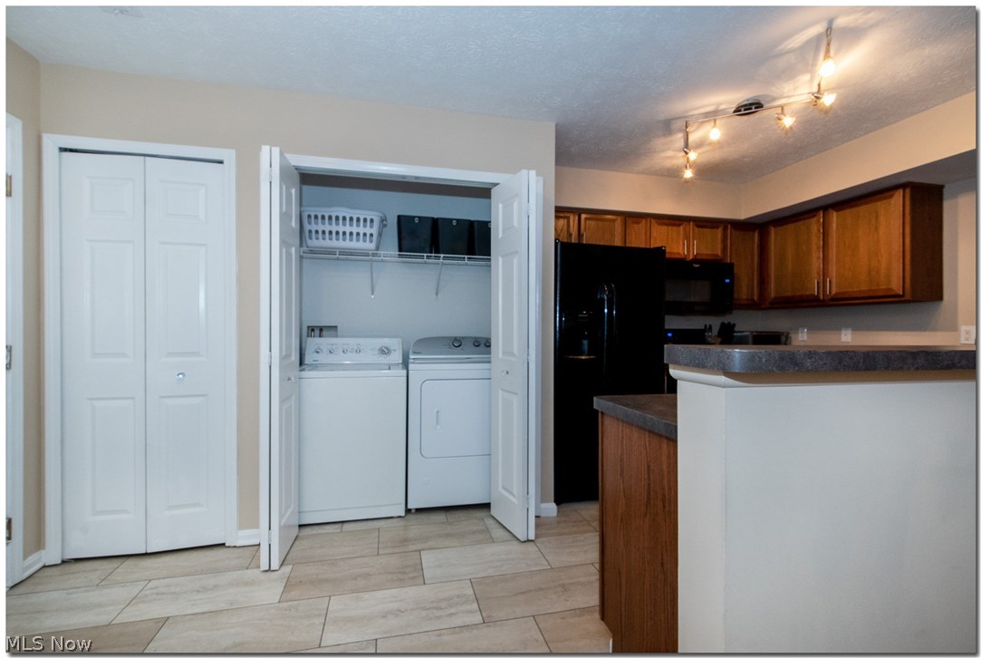 Crystal Lake Ph 03 - Residential