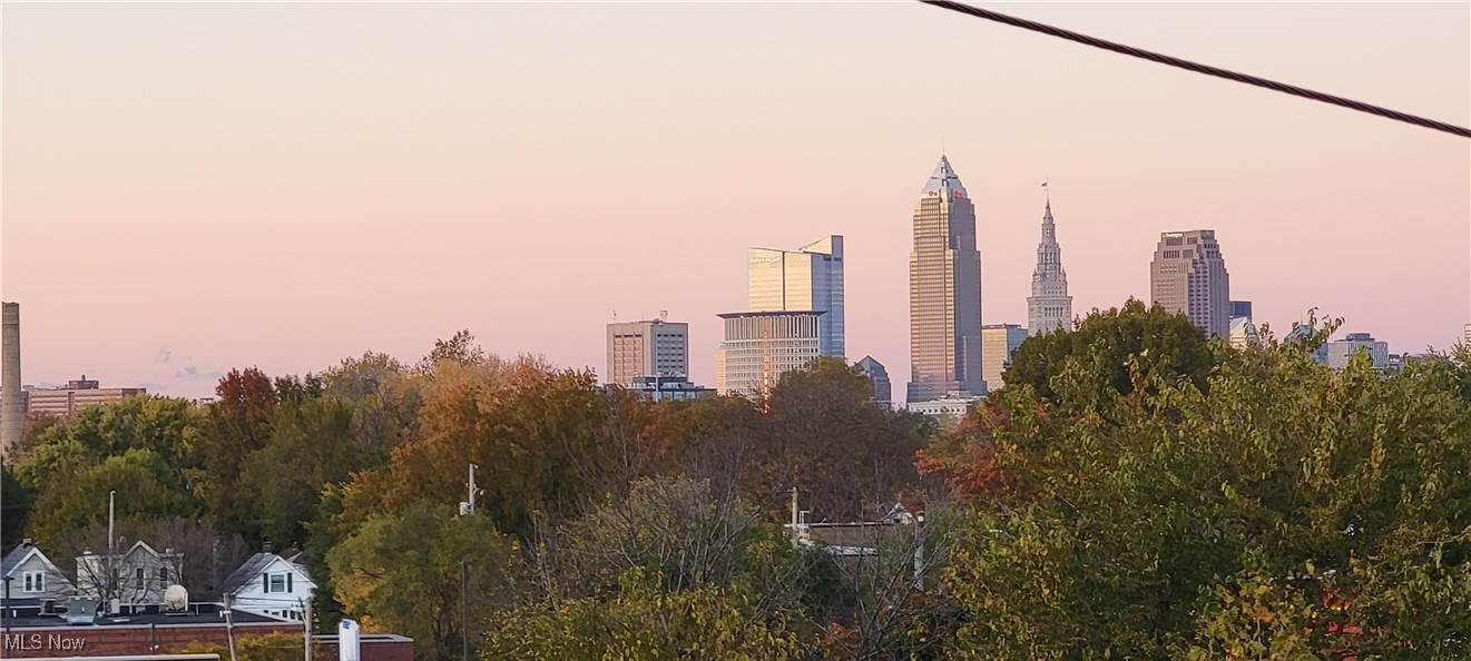 Lin Omni Square - Commercial Sale