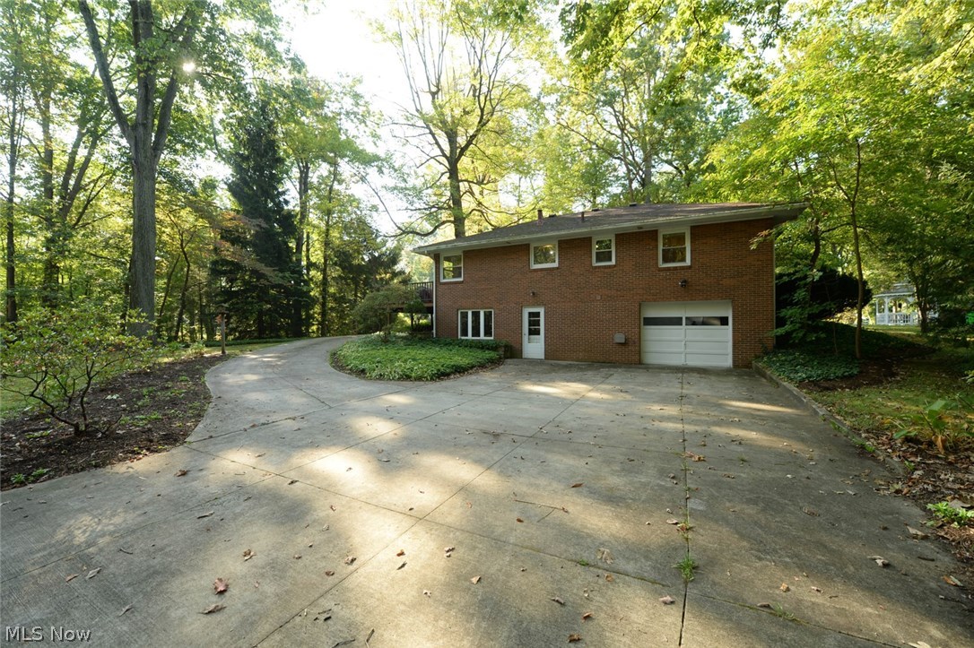 Village/Hartville - Residential