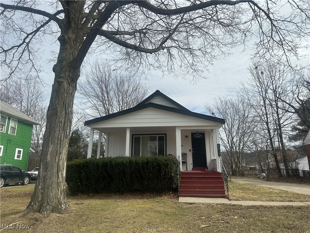 1439 E 221st Street, Euclid, Ohio image 3
