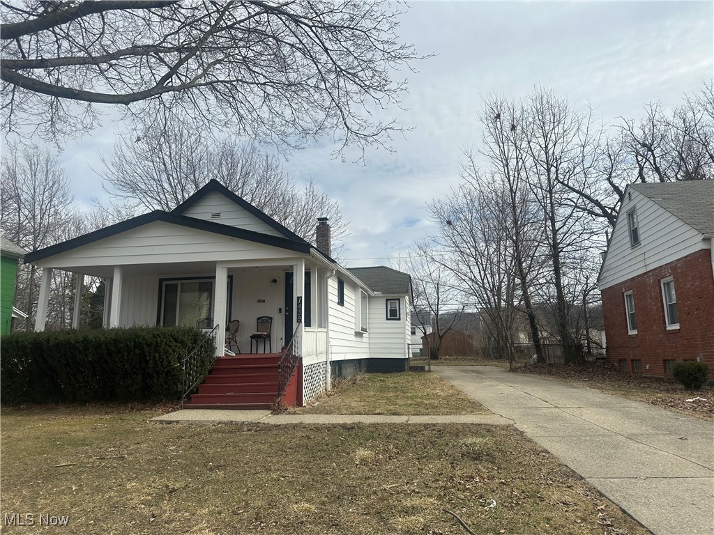 1439 E 221st Street, Euclid, Ohio image 2