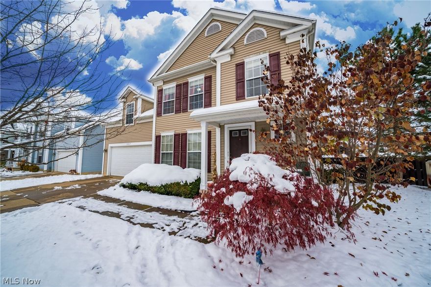 Beautiful home situated at the end of the cul de sac with tons of curb appeal! Unique location in Hudson within the
Twinsburg school district. This well-kept home is located directly next to the community common area making for
plenty of added nearby green space. Neighborhood also has a playground. Enter into the open floor plan perfect for
entertaining with both formal and informal dining areas, and a kitchen that opens into the main living space. Upstairs
includes four spacious bedrooms with plenty of closet space and extra storage. The master suite includes an expansive
walk in closet and private bathroom. Backyard boasts a lovely paver patio and privacy fence. Full unfinished
basement downstairs is plumbed to add a bathroom already. Most major systems have been updated in the last few
years. Recent updates include: new roof 2019, extra large hot water tank, newer hard wired smoke detectors, HVAC
2015.