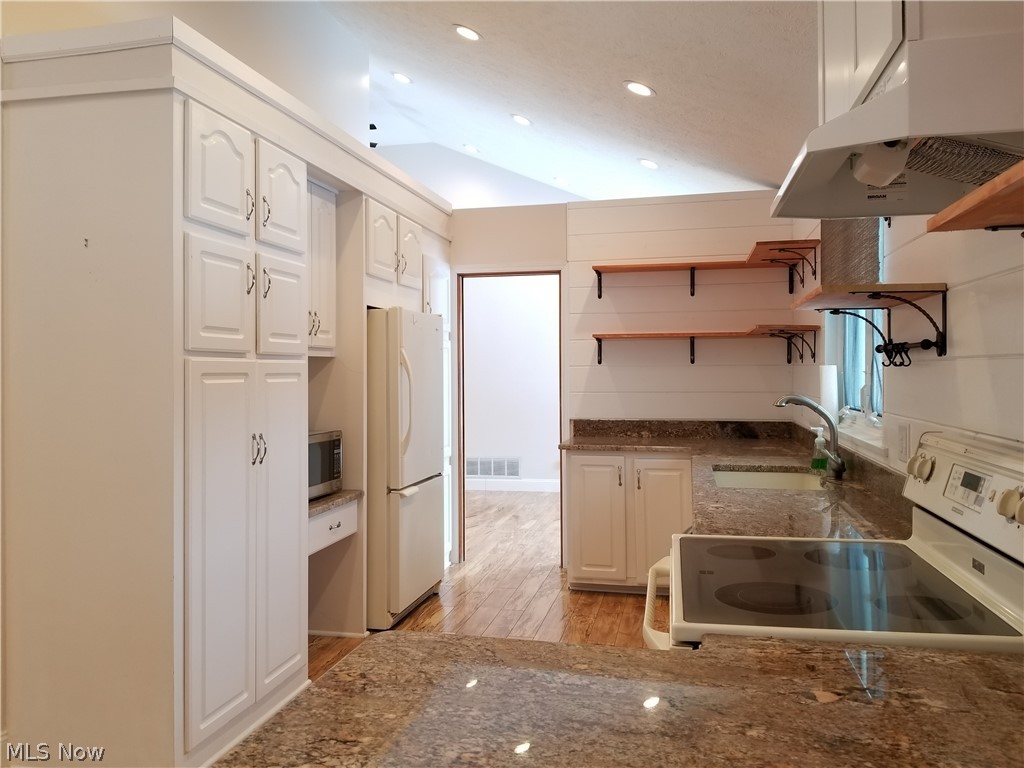 Bellaire - Residential Lease