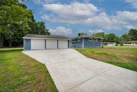 Tiny photo for 1622 Diana Drive, Brunswick, OH 44212 (MLS # 5220032)