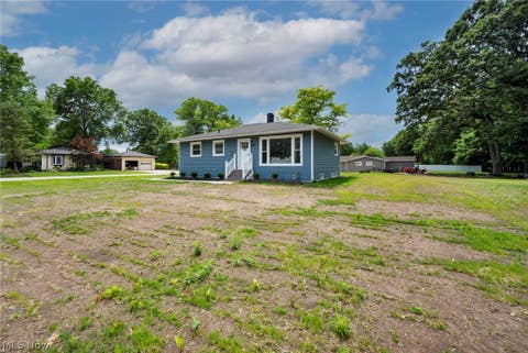 Tiny photo for 1622 Diana Drive, Brunswick, OH 44212 (MLS # 5220032)