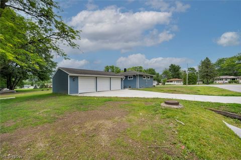 Tiny photo for 1622 Diana Drive, Brunswick, OH 44212 (MLS # 5220032)
